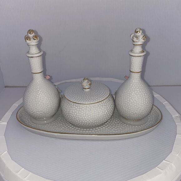 Vintage Porcelain Vanity Set Textured Hobnail White With 3D Floral Design Japan - Picture 5 of 12